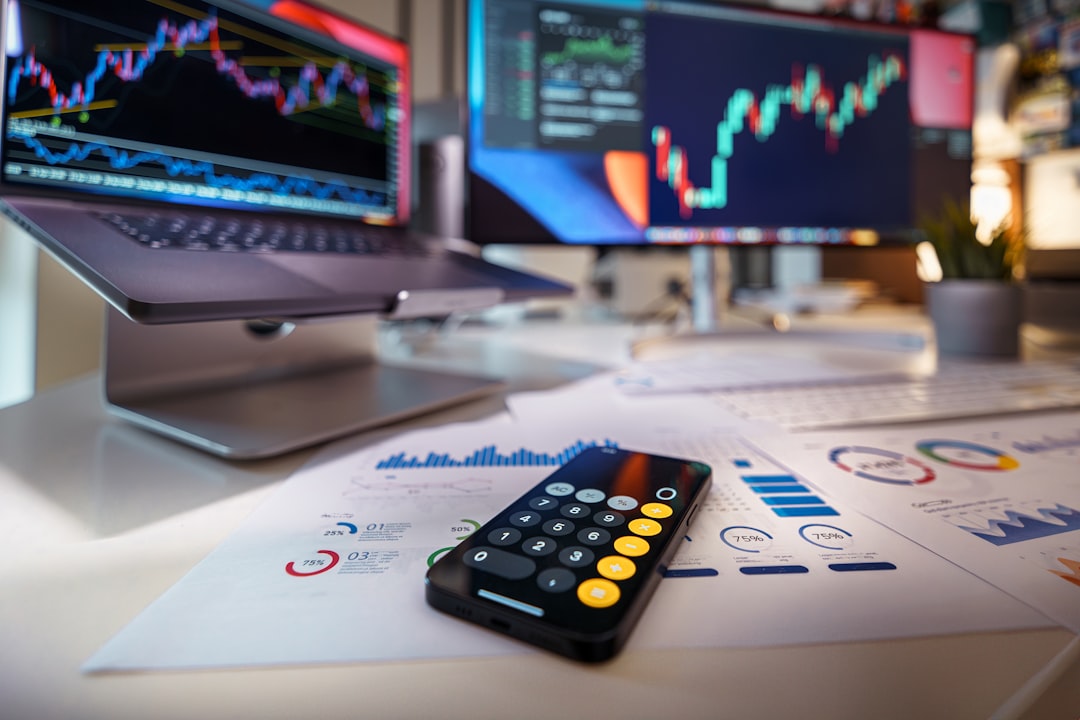 S&P 500 Slips on Weak Retail Sales and Escalating Israel‑Iran Tensions