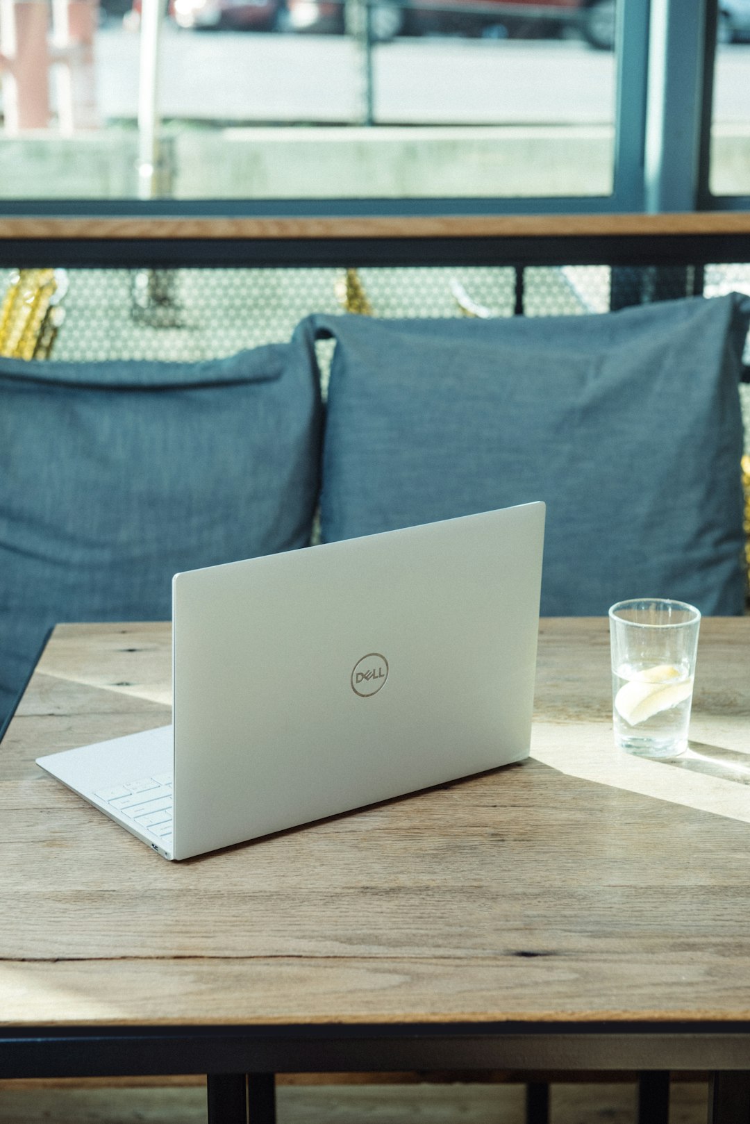 Dell Shares Slide 10% As Soft Q3 EPS Outlook Overshadows Strong Q2 Results