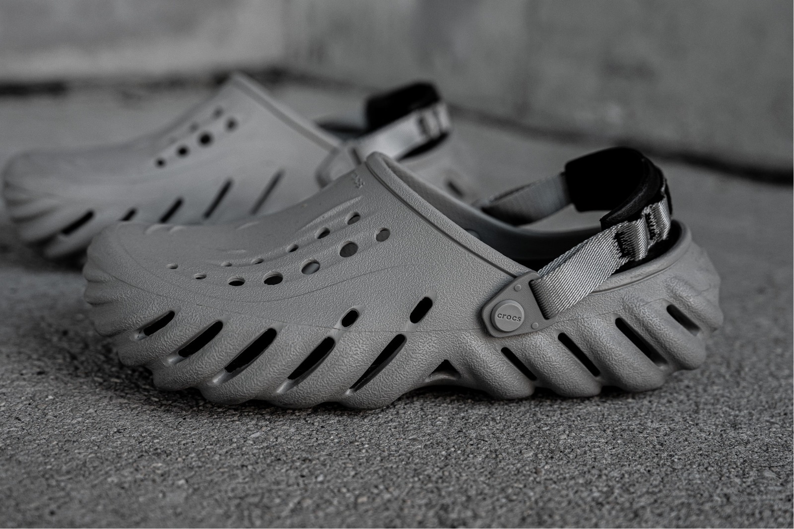 Crocs, Inc. (NASDAQ:CROX): A Standout in the Casual Footwear Industry