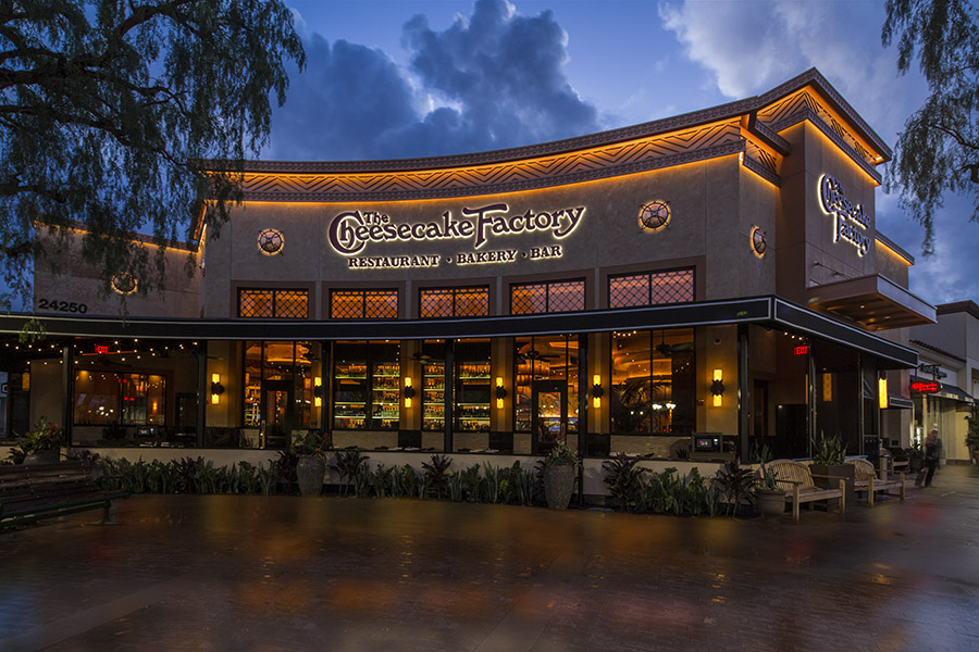 The Cheesecake Factory Incorporated (NASDAQ:CAKE) Earnings Preview