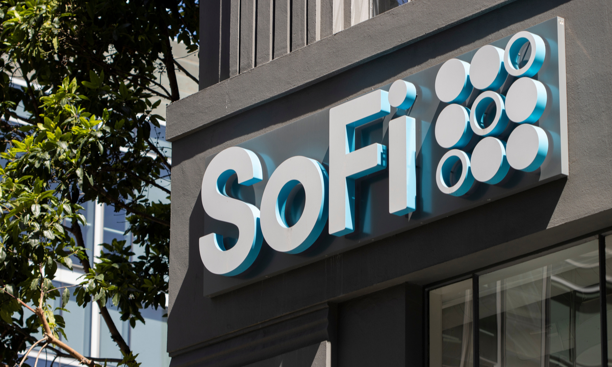 NASDAQ:SOFI