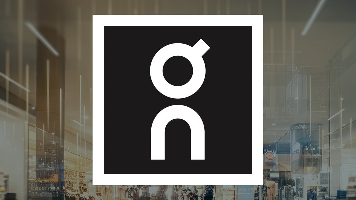 On Holding AG (NYSE:ONON) Maintains 