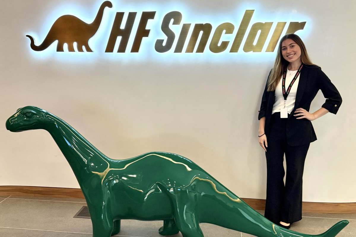 HF Sinclair (NYSE: DINO) Delivers Surprise Profit, Exceeding Analyst Forecasts in Q1