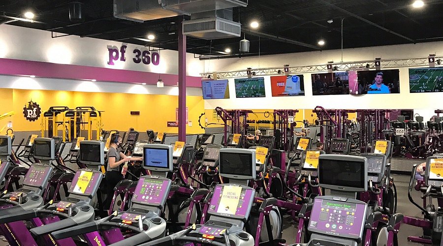 Planet Fitness (NYSE:PLNT) Reports Strong Q1 Earnings, But Shares Drop on Growth Outlook Cut