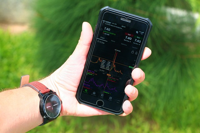 Today's Top Market Gainers: IPO Successes and Earnings Reports Fuel Growth