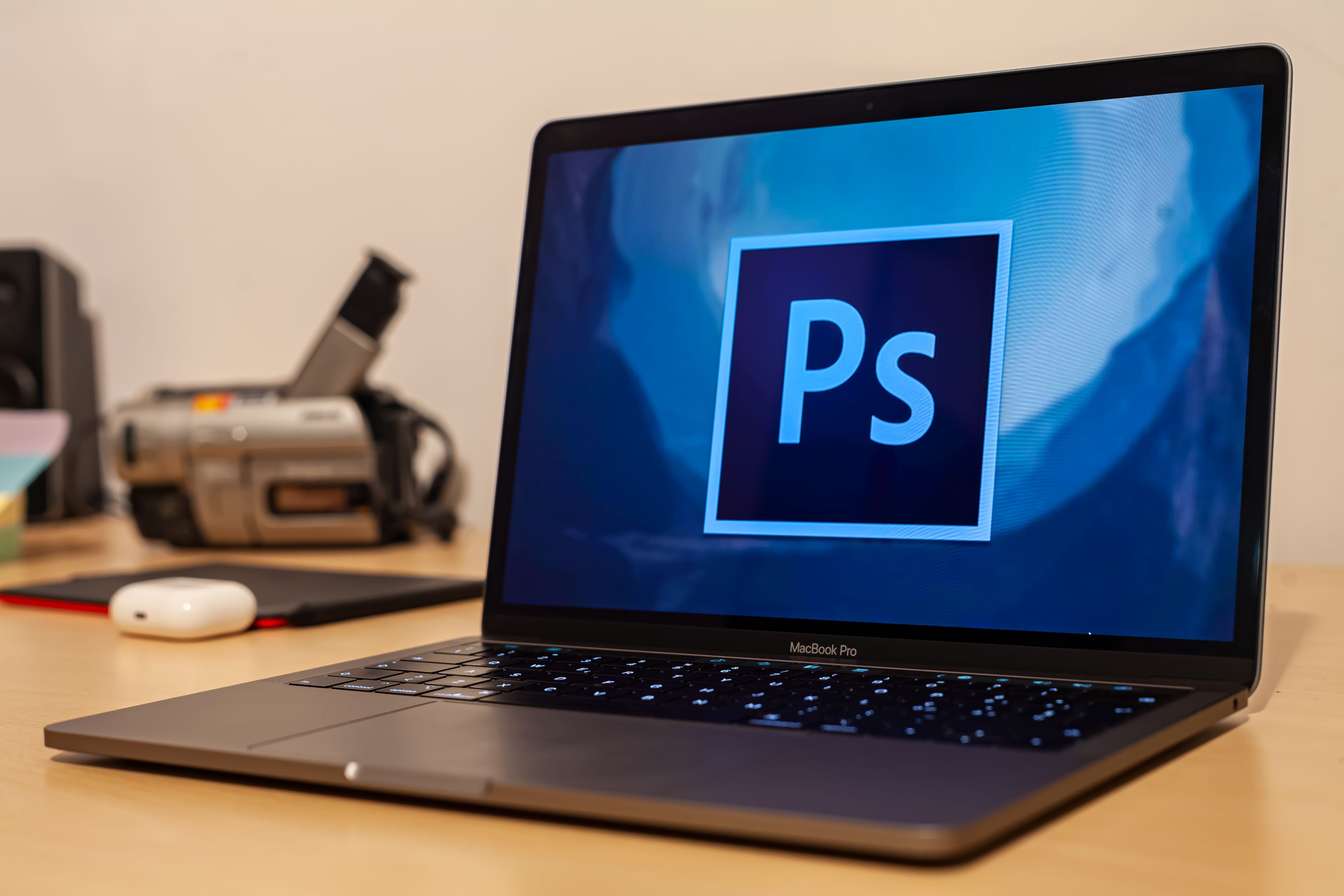 Adobe (NASDAQ: ADBE) Earnings Preview: AI, Competition, and Stock Volatility