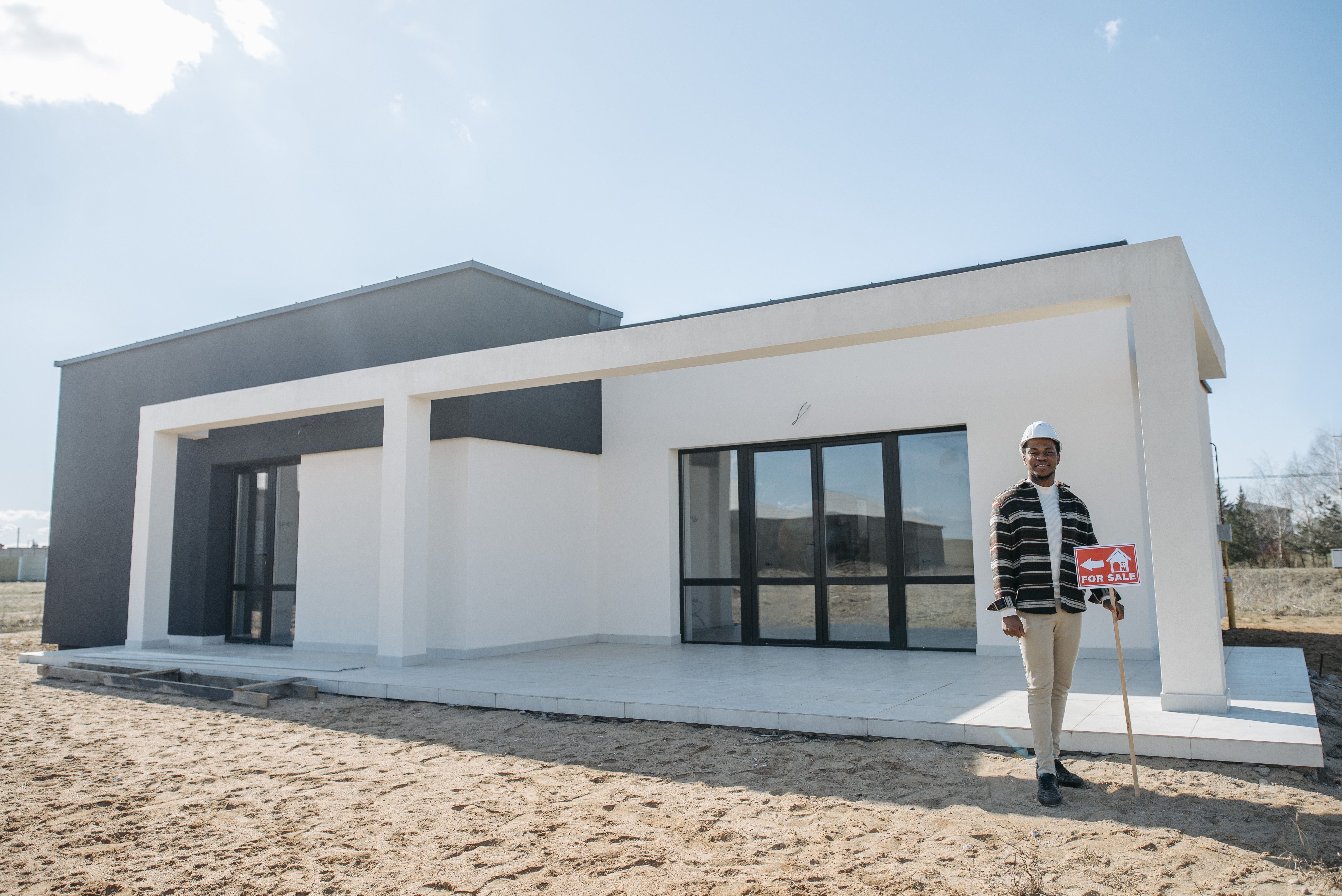 Wolfe Research Upgrades Kimco Realty (NYSE: KIM) to Outperform