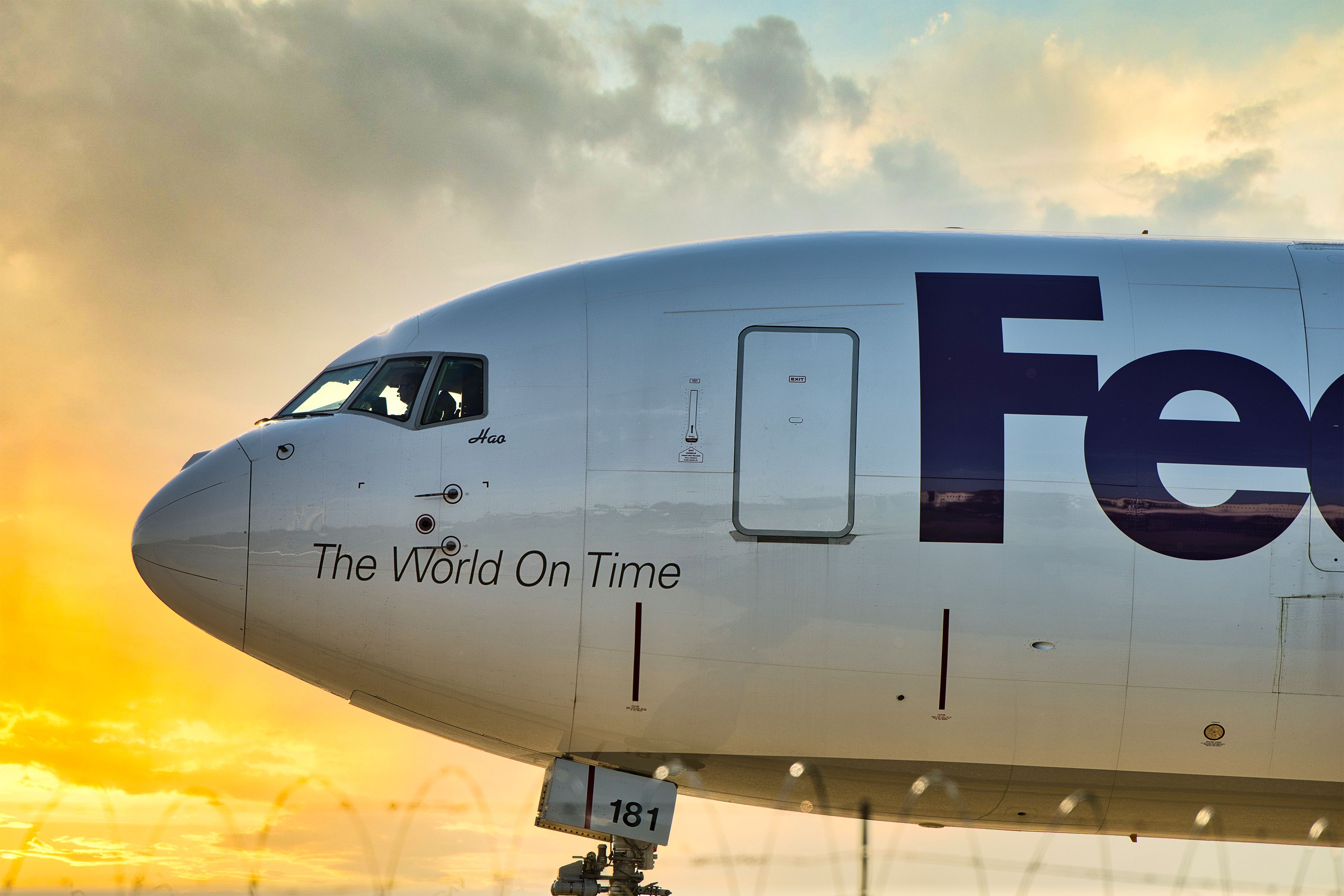 FedEx Freight Holding Company, Inc. (NYSE:FDXF) Charts Independent Course Amidst Market Dynamics