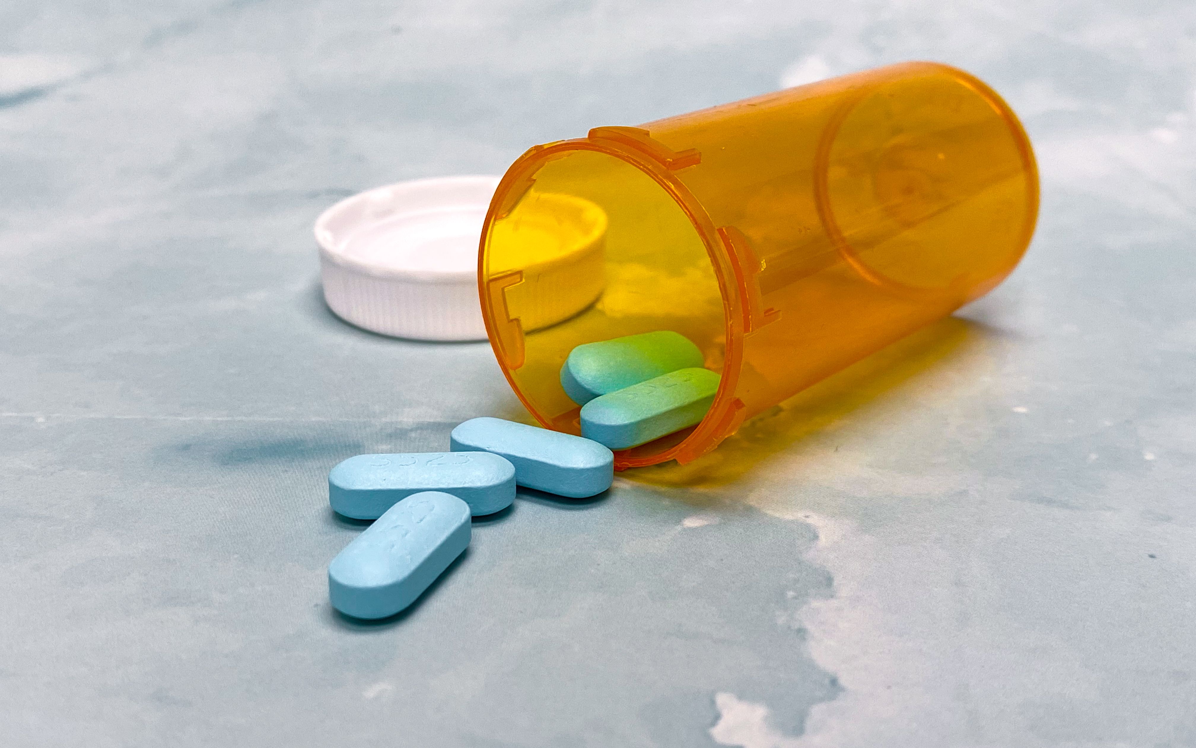 BMO Capital Reaffirms Outperform Rating on Vertex Pharmaceuticals (NASDAQ: VRTX) Amid Strategic Acquisitions and FDA Approval