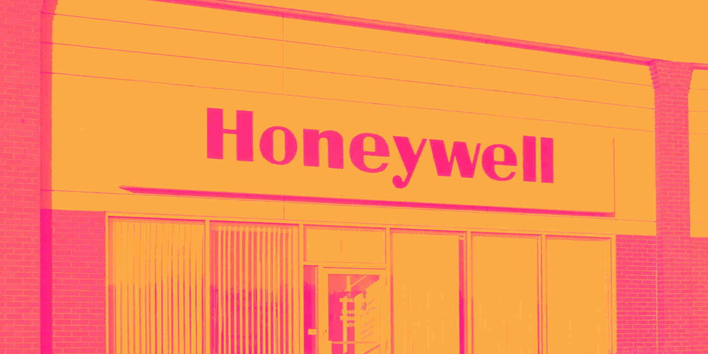 Honeywell (NASDAQ:HON) Sees Analyst Upgrade Amidst Reverse Stock Split and Revised Guidance
