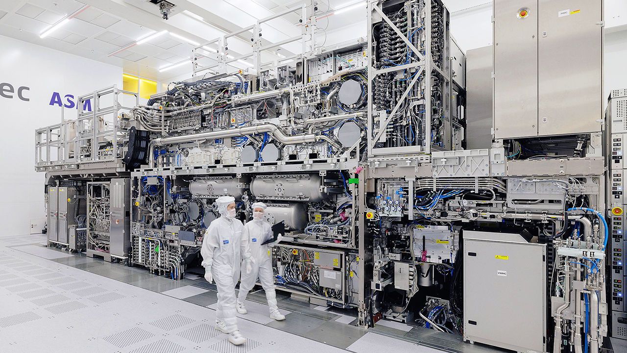 ASML (NASDAQ: ASML) Reports Strong Earnings Amidst Surging AI Chip Demand