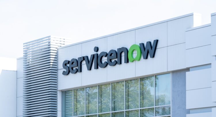 CLSA Initiates 'Underperform' Rating on ServiceNow (NYSE: NOW) Amidst Growth and Challenges