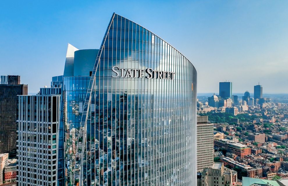 State Street (NYSE:STT) Sees Analyst Price Target Hike Amid Strong Financial Performance