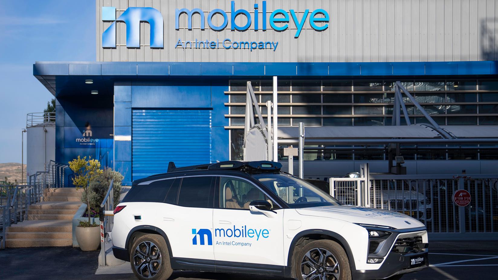 Mobileye Global Inc. (NASDAQ:MBLY) Exceeds Q2 2026 Expectations Amidst Leadership Change