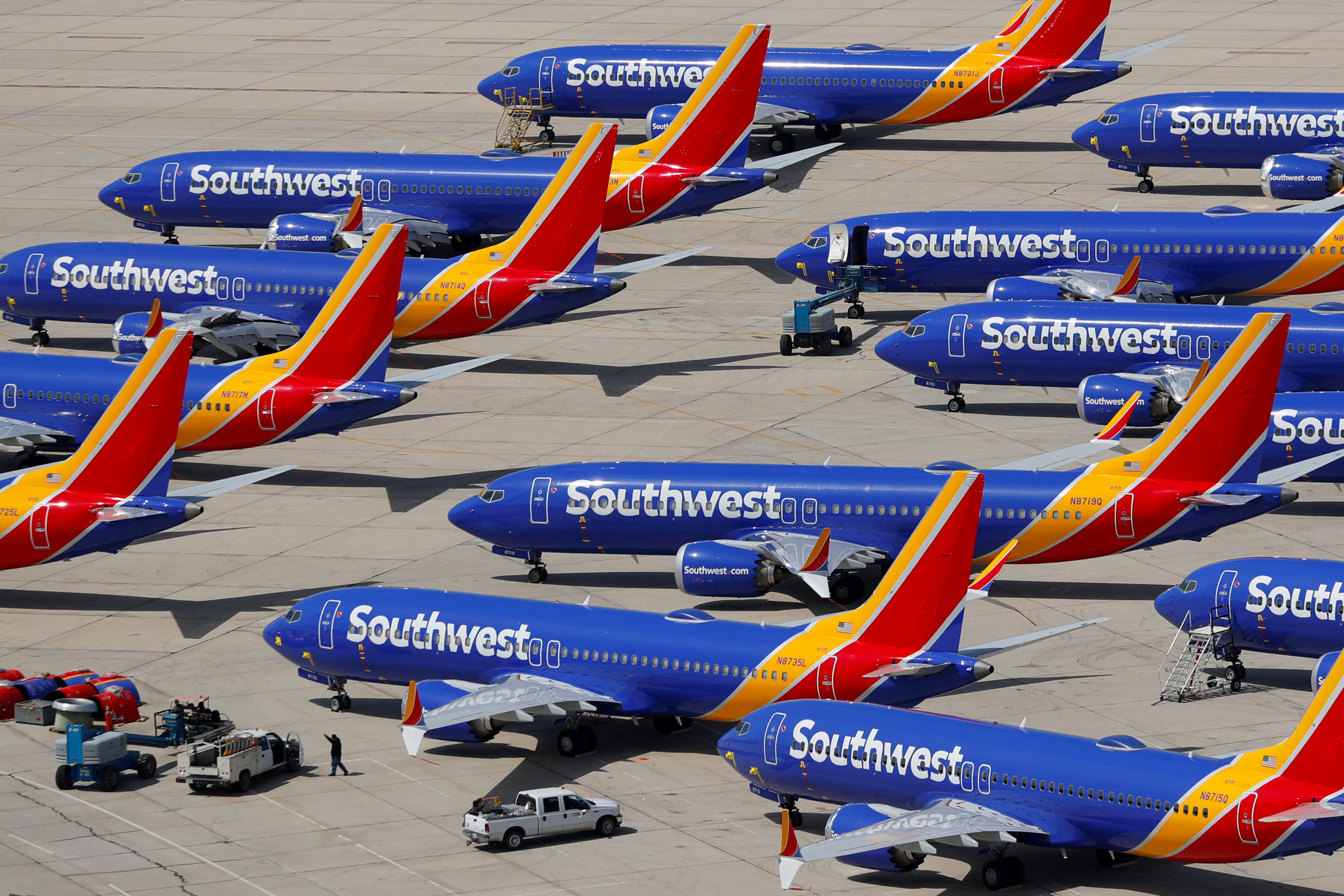 Southwest Airlines (NYSE: LUV) Soars Past Expectations Amidst Fuel Price Headwinds