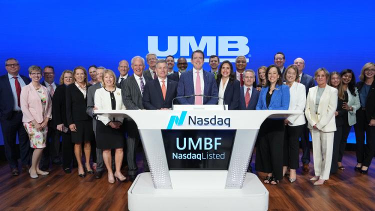 Piper Sandler Raises UMB Financial Price Target on Strong Q2 Earnings