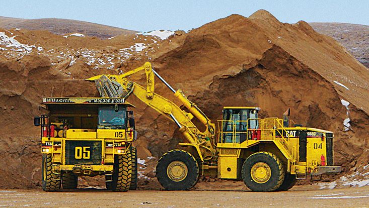 Centerra Gold (NYSE:CGAU) Drives Growth with North American Investments and Strong Financials