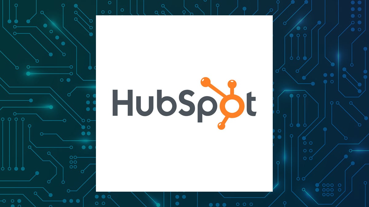 HubSpot (NYSE:HUBS) Downgraded by Piper Sandler Despite Strong Q2 Financial Results