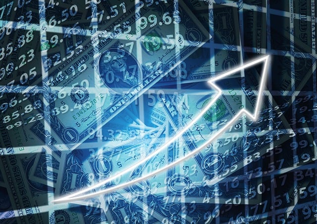Tech Sector Surges: Dell Technologies (NYSE: DELL) and AI Stocks Drive Market Gains
