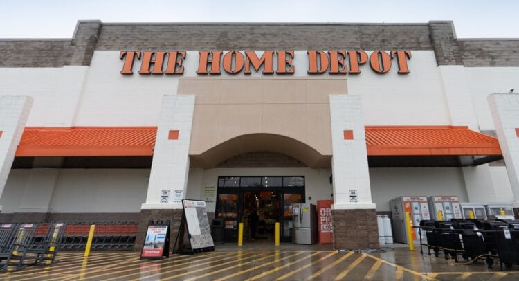 Home Depot (NYSE: HD) Stock Analysis: Analyst Raises Price Target Amid Strong Q2 Results