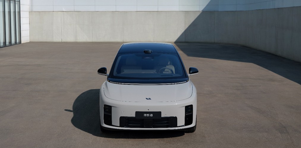Li Auto (LI) Navigates EV Market Challenges with New Strategy