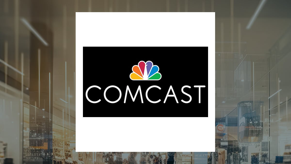 UBS Lowers Comcast (CMCSA) Price Target Amid Challenges