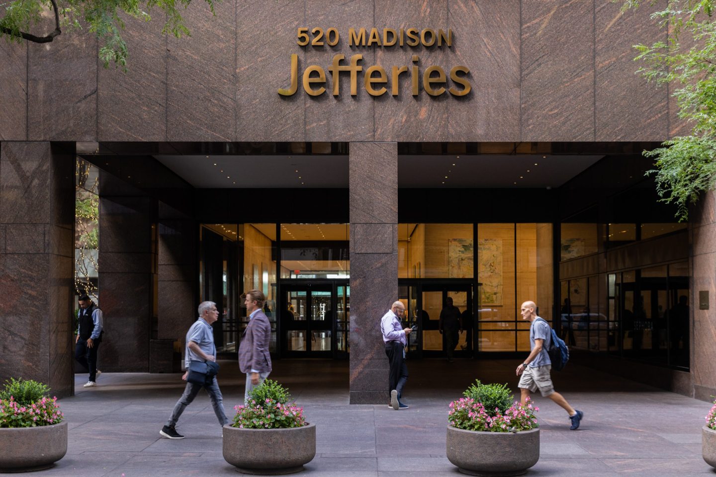 Jefferies Financial Group (NYSE:JEF) Demonstrates Robust Q3 Performance and Growth Potential
