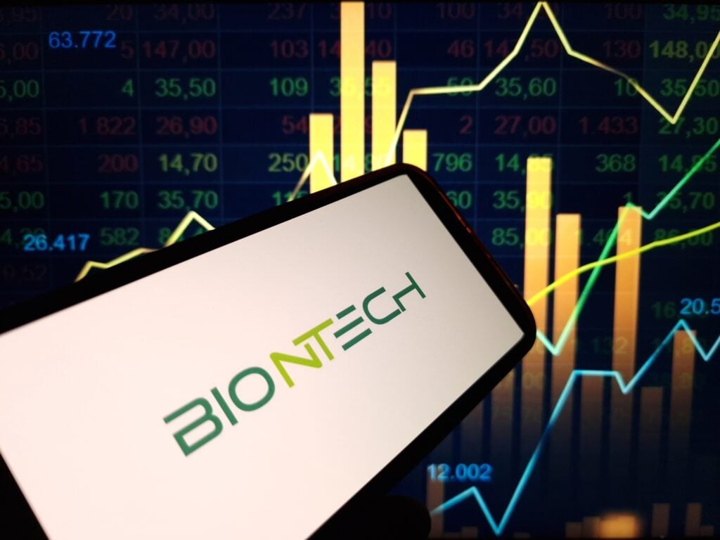 BioNTech BNT113 Misses First Trial Endpoint