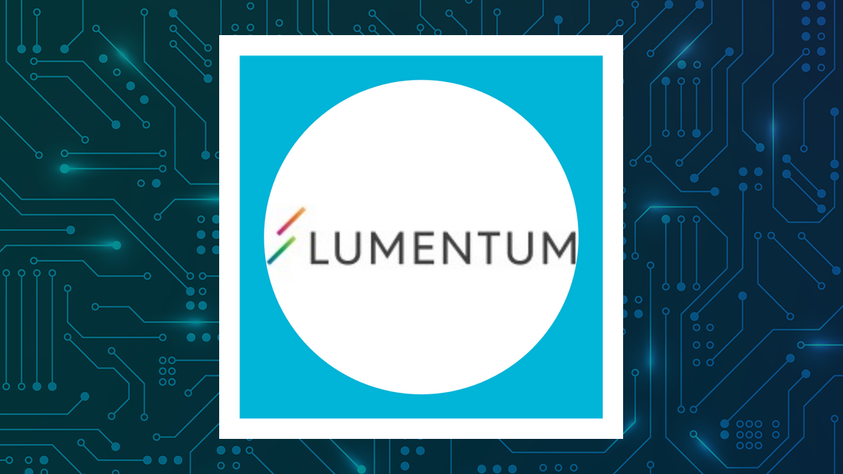 Jefferies Raises Lumentum (NASDAQ: LITE) Price Target Amid Optics Stock Buzz